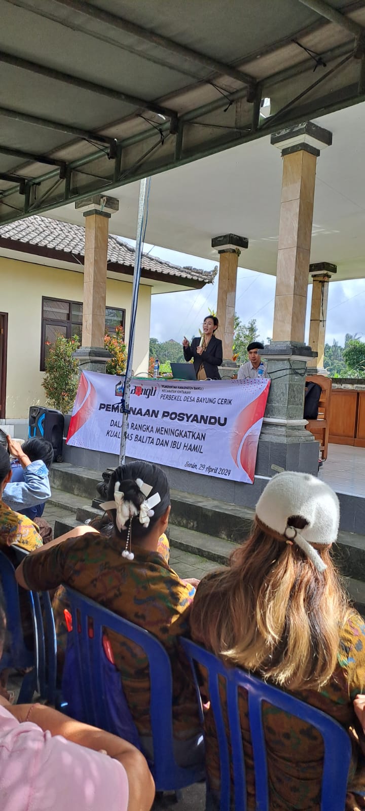 Pembinaan Posyandu Desa Bayung Cerik 